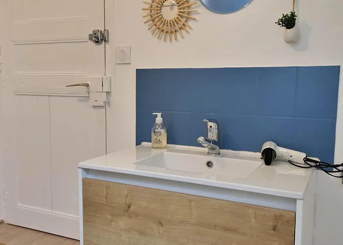 Semesterbostad Mortin *